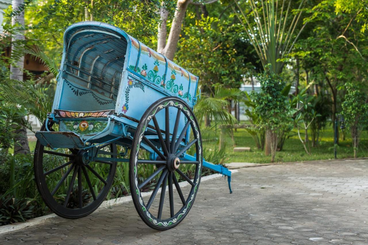 Mantra Koodam Kumbakonam - A Cgh Earth Experience Buitenkant foto